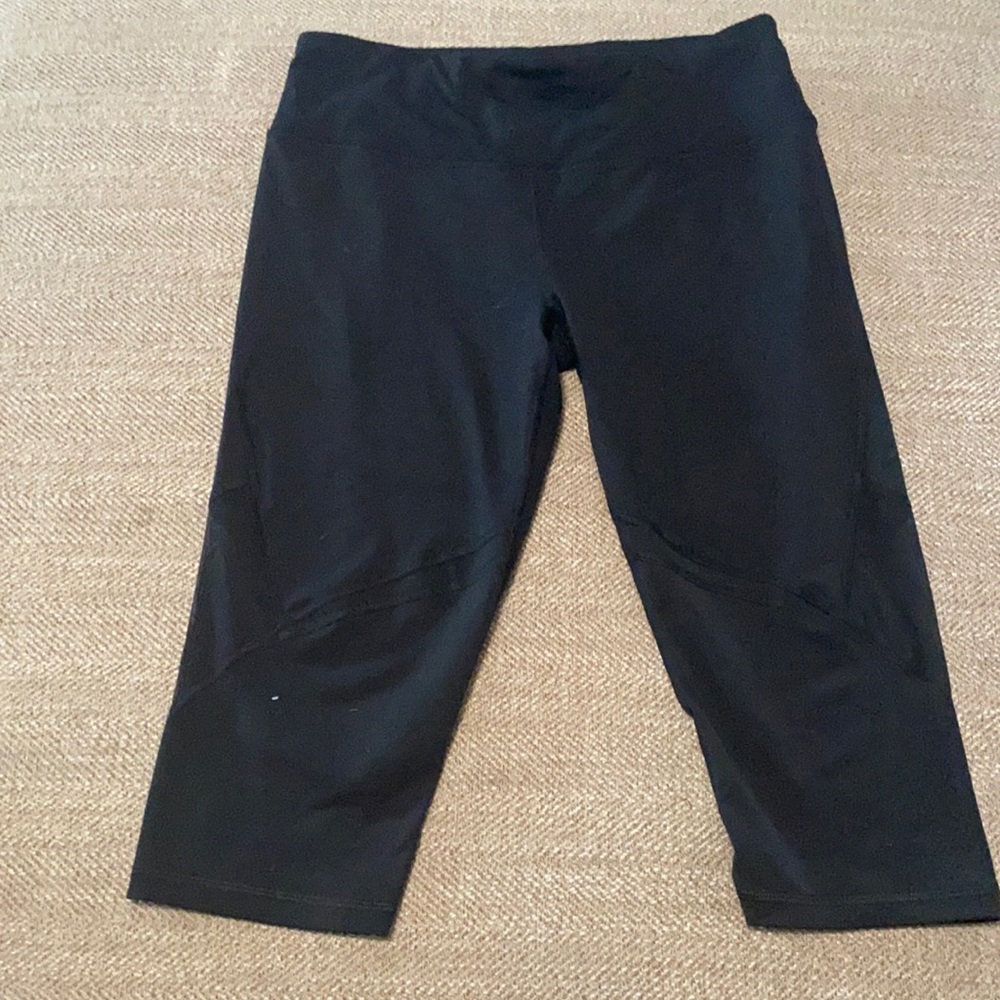 Victoria secret sport cropped leggings